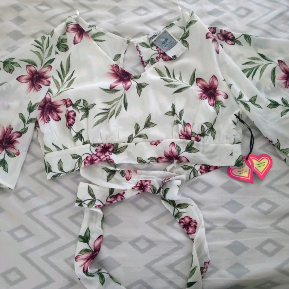 Crop top